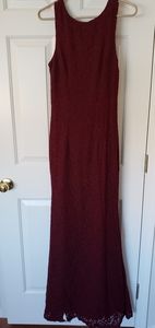 LULUS Maroon bridesmaid dress with lace